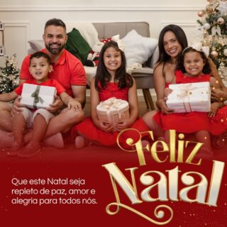 Que este Natal traga a alegria, serenidade, esperança e união para o seu coração! 
Que seu lar seja abençoado e próspero.
Que o significado do nascimento de Jesus seja lembrado diariamente.
Que a generosidade e a compaixão se multipliquem em seu coração.

Boas festas! ❤️🥳

Com carinho, da minha família para a sua família. 🙏🏽❤️🎄🎅